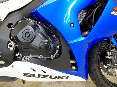 スズキ GSX-R1000 GSX-R1000 AKRAPOVICカーボンスリップオンマフラー装備 22