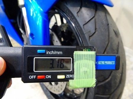 スズキ GSX-R1000 GSX-R1000 AKRAPOVICカーボンスリップオンマフラー装備 30