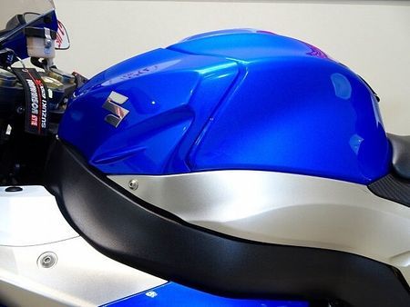 スズキ GSX-R1000 GSX-R1000 AKRAPOVICカーボンスリップオンマフラー装備 40