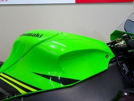 カワサキ ZX-10R Ninja ZX-10R KRT Edition ヨシムラR-11Sqサイクロン スリップ 22