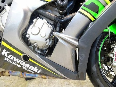 カワサキ ZX-10R Ninja ZX-10R KRT Edition ヨシムラR-11Sqサイクロン スリップ 24