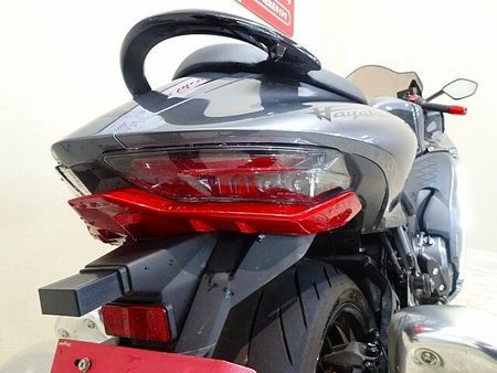 スズキ HAYABUSA ハヤブサ 2023年モデル/HURRICANEハンドルスペーサー/カーボンミラーカバー/U 31