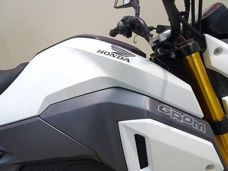 ホンダ グロム GROM 2018年モデル/GIVIボックス/ナポレオンミラー/バーエンド 20