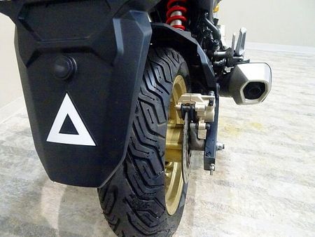 ホンダ グロム GROM 2018年モデル/GIVIボックス/ナポレオンミラー/バーエンド 31