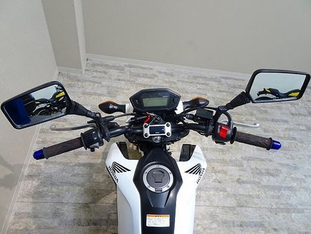 ホンダ グロム GROM 2018年モデル/GIVIボックス/ナポレオンミラー/バーエンド 10