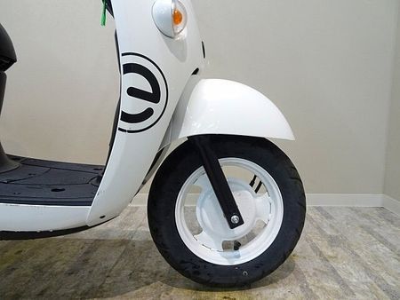 ヤマハ E ビーノ (電動バイク) E-Vino 2015年モデル電動車/リアバスケット/ウインドシールド 17