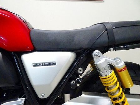 ホンダ CB1100 RS CB1100RS 2017年モデル/ビキニカウル グリップヒーター 40