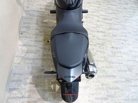 スズキ SV650 SV650 ABS 2022年モデル GIVIスクリーン/アンダーカウル/グリップヒーター 15