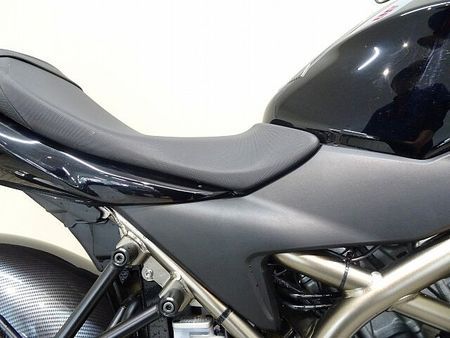 スズキ SV650 SV650 ABS 2022年モデル GIVIスクリーン/アンダーカウル/グリップヒーター 23