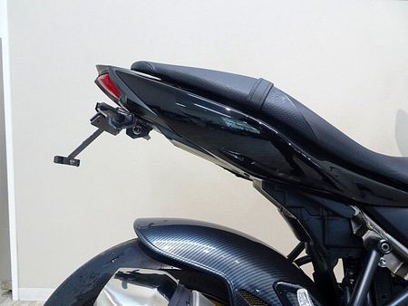 スズキ SV650 SV650 ABS 2022年モデル GIVIスクリーン/アンダーカウル/グリップヒーター 25