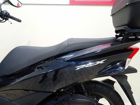 ホンダ PCX125 PCX 2015年モデル/GIVIトップケース装備 35