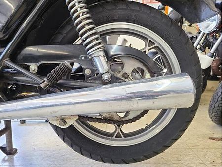 スズキ GS550 国内新規3年車検付き 16