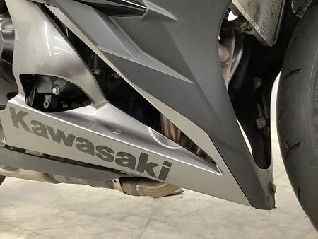 カワサキ ニンジャ 1000 (Z1000SX) NINJA 1000 2018年モデル 31