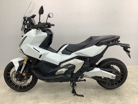 ホンダ X-ADV 【7月限定】【マル得】X-ADV 2025年モデル! 6
