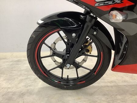 スズキ GSX-R125 【7月限定】GSX-R125 2021年モデル リアボックス装備! 22