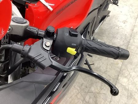 スズキ GSX-R125 【7月限定】GSX-R125 2021年モデル リアボックス装備! 31