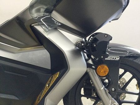 ホンダ ADV150 ADV150 2020年モデル マフラー他カスタム多数! 29