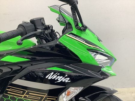 カワサキ ZX-25R Ninja ZX-25R SE 2021年モデル 24