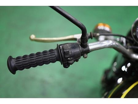 カワサキ Z2(750RS) 希少なZ2Aのオリジナル車両入庫致しました!イエロータイガーでは希少なオリジナルペイント! 24