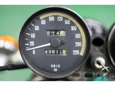 カワサキ Z2(750RS) 希少なZ2Aのオリジナル車両入庫致しました!イエロータイガーでは希少なオリジナルペイント! 25