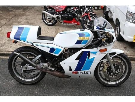 ヤマハ RZ350 RZ250のエンジンは350!フルカスタム!カフェレーサー仕様です。当時物パーツごっそり! 32