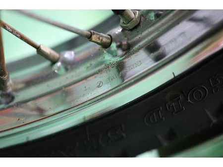 カワサキ 500SS マッハIII (H1) 純正当時物のオリジナルペイントのマッハ3入庫致しました!渋い1台です。初期型のH1です!! 17