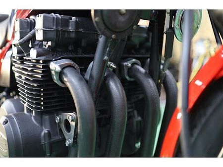 カワサキ Z400GP フルノーマルのZ400GP入庫致しました!外装ニューペイント済みの綺麗なコンディションです 35