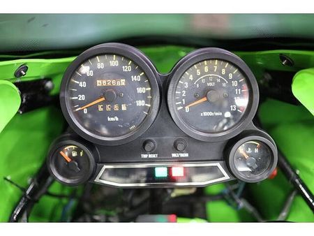 カワサキ GPZ900R 大人気のニンジャ入庫致しました!人気カラーのライムグリーン!コーションラベル付きの希少車両 31