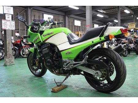 カワサキ GPZ900R 大人気のニンジャ入庫致しました!人気カラーのライムグリーン!コーションラベル付きの希少車両 6
