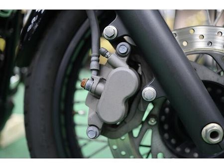 ヤマハ ドラッグスター400 当社メカニックのドラッグスターが入庫致しました!綺麗な高年式のインジェクション車両です!! 15