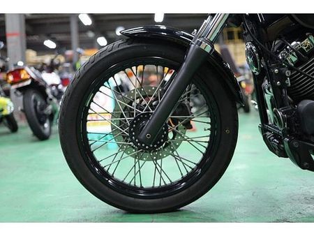 ヤマハ ドラッグスター400 当社メカニックのドラッグスターが入庫致しました!綺麗な高年式のインジェクション車両です!! 23