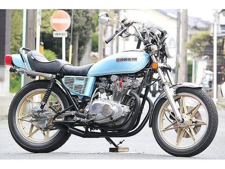 スズキ GS400E レストア済のGS400入庫致しました!マッドスターのセブンスターキャストにAGサイクロン! 1