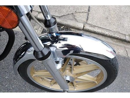 スズキ GS400E レストア済のGS400入庫致しました!マッドスターのセブンスターキャストにAGサイクロン! 32