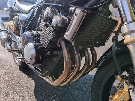 ホンダ CB400スーパーフォア スタンダードネイキッドスーパーフォア。キッチリ走って乗りやすいお勧めバイクです。 12