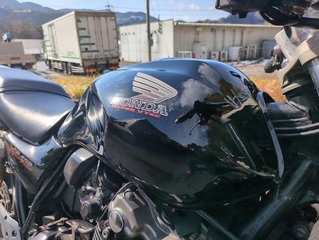 ホンダ CB400スーパーフォア スタンダードネイキッドスーパーフォア。キッチリ走って乗りやすいお勧めバイクです。 13