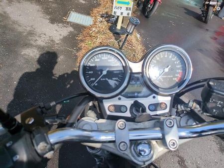 ホンダ CB400スーパーフォア スタンダードネイキッドスーパーフォア。キッチリ走って乗りやすいお勧めバイクです。 30