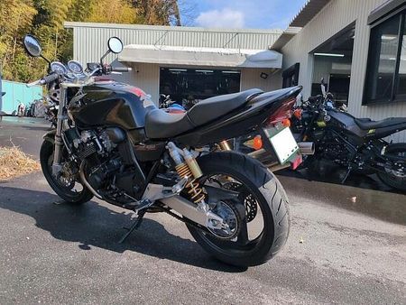 ホンダ CB400スーパーフォア スタンダードネイキッドスーパーフォア。キッチリ走って乗りやすいお勧めバイクです。 6
