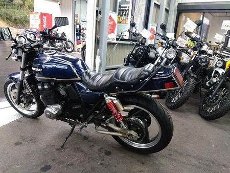 カワサキ ZRX400II ZRX-II久々に入荷しました。カワサキ水冷4気筒、ミドルスポーツネイキッドの筆頭マシン。 6