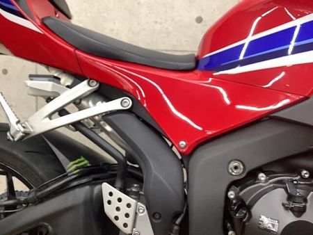 ホンダ CBR600RR 【スピード納車】 CBR600RR 2021年モデル スクリーン グリップ レバーカスタム 24