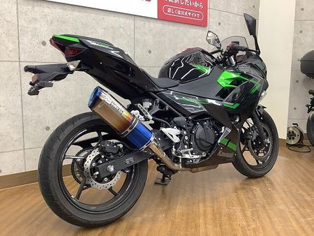 カワサキ ニンジャ 400 Ninja 400 WR'S製マフラー装備 3