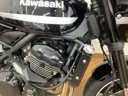 カワサキ Z900RS Z900RS CAF? 2022年モデル エンジンガード シート カスタム 22