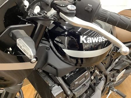 カワサキ Z900RS Z900RS CAF? 2022年モデル エンジンガード シート カスタム 34
