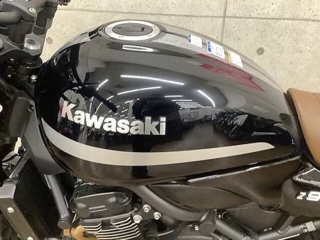 カワサキ Z900RS Z900RS CAF? 2022年モデル エンジンガード シート カスタム 35