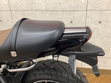 カワサキ Z900RS Z900RS CAF? 2022年モデル エンジンガード シート カスタム 38