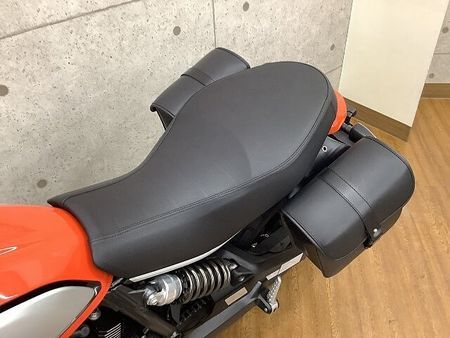 ドゥカティ Scrambler Urban Enduro Scrambler Icon サイドバッグ付き!! 30