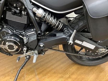 ドゥカティ Scrambler Urban Enduro Scrambler Icon サイドバッグ付き!! 35