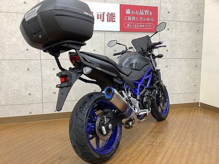 スズキ SV650 SV650 2021年モデル WR’S製スリップオンマフラー リアボックス装備 3