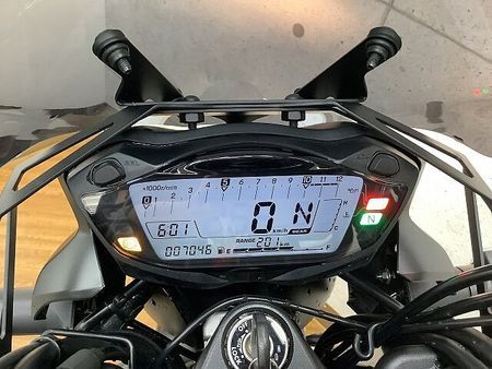 スズキ SV650 SV650 2021年モデル WR’S製スリップオンマフラー リアボックス装備 7