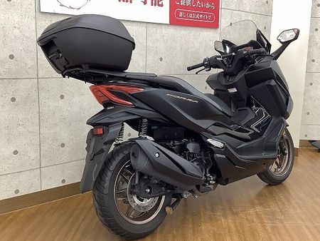 ホンダ フォルツァ(MF06) FORZA 2023年モデル@リアボックス マルチバー 装備 3