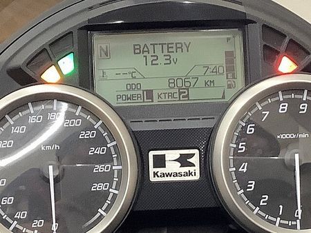 カワサキ ZX-14R Ninja ZX-14R 2013年モデル BEET製フルエキマフラー エンジンスライダー 7